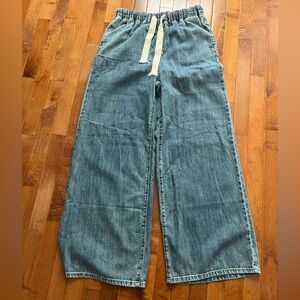 Zenana Wide Leg Pull On Jeans